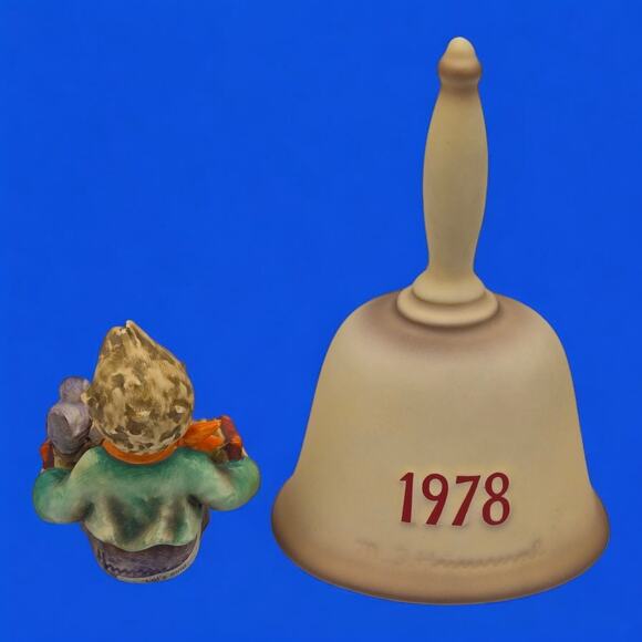 #110 Hummel TMK-5 Let's Sing Boy Figurine & 1st Ed. 1978 bas-relief Goebel Bell - Picture 13 of 16
